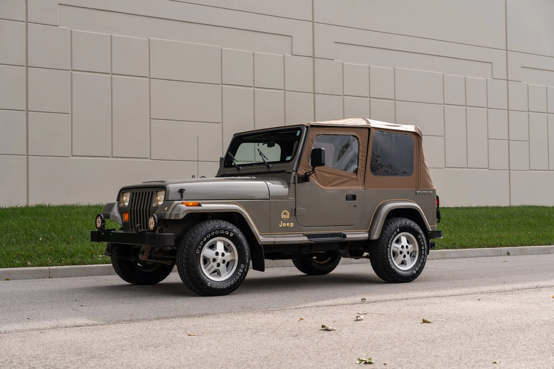 1991 Jeep YJ Wrangler - Image 25 of 31