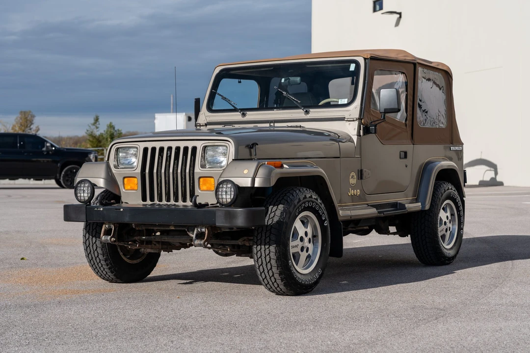 1991 Jeep YJ Wrangler - Image 3 of 31