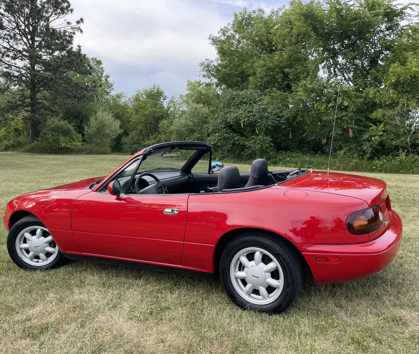1991 Mazda NA MX-5 Miata - Image 6 of 31