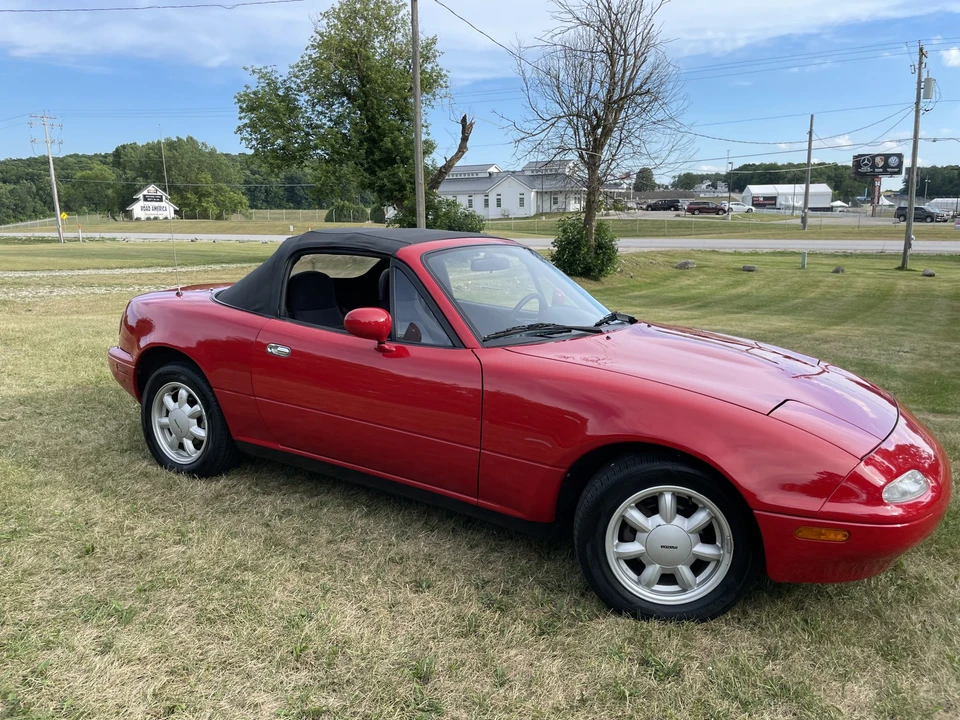 1991 Mazda NA MX-5 Miata - Image 24 of 31