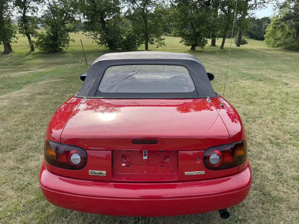 1991 Mazda NA MX-5 Miata - Image 21 of 31