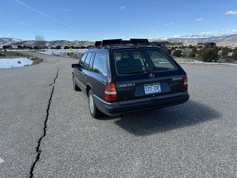 1991 Mercedes-Benz W124 E-Class - Image 11 of 31