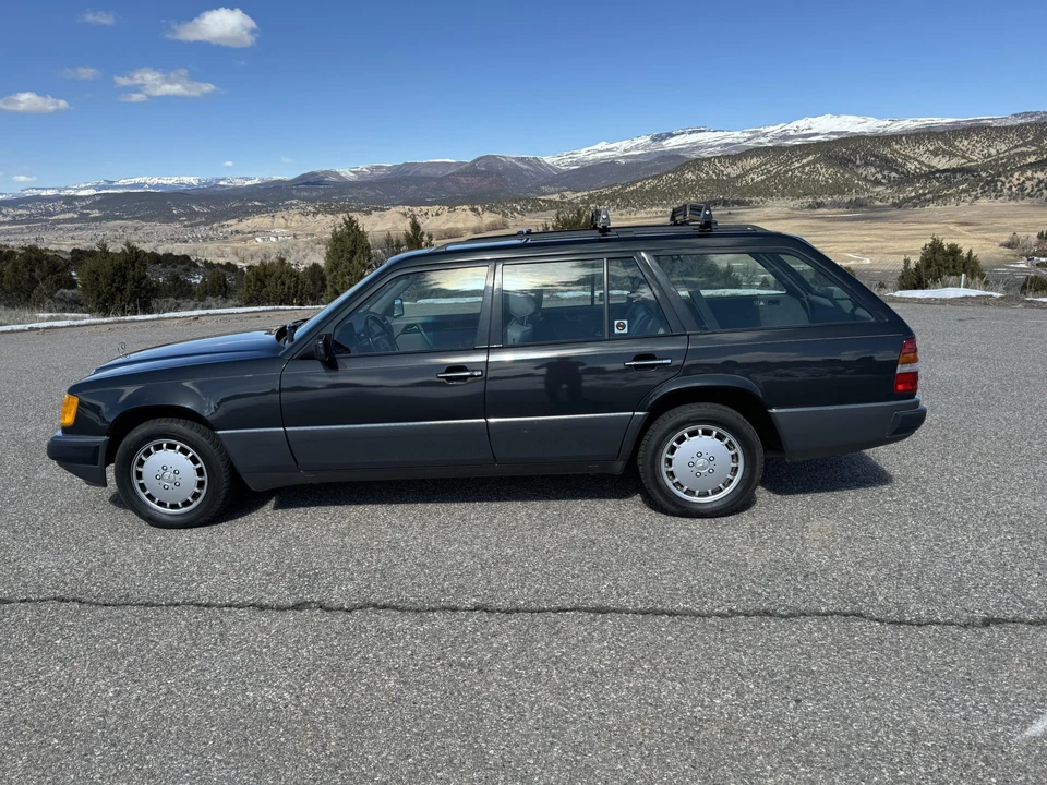 1991 Mercedes-Benz W124 E-Class - Image 9 of 31