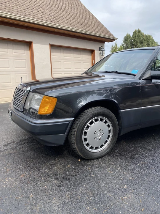 1991 Mercedes-Benz W124 E-Class - Image 30 of 31