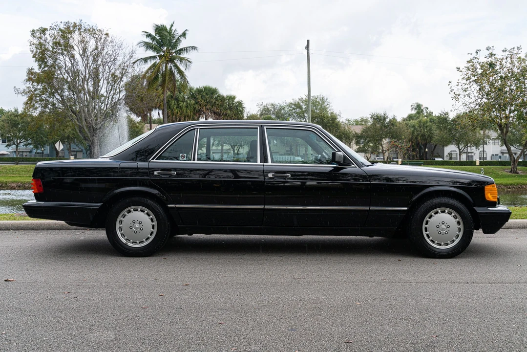 1991 Mercedes-Benz W126 S-Class Sedan - Image 7 of 31
