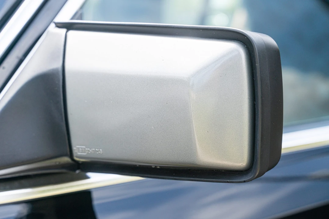 1991 Mercedes-Benz W126 S-Class Sedan - Image 18 of 31