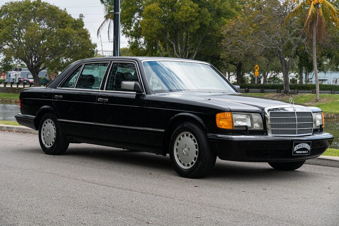 1991 Mercedes-Benz W126 S-Class Sedan - Image 5 of 31