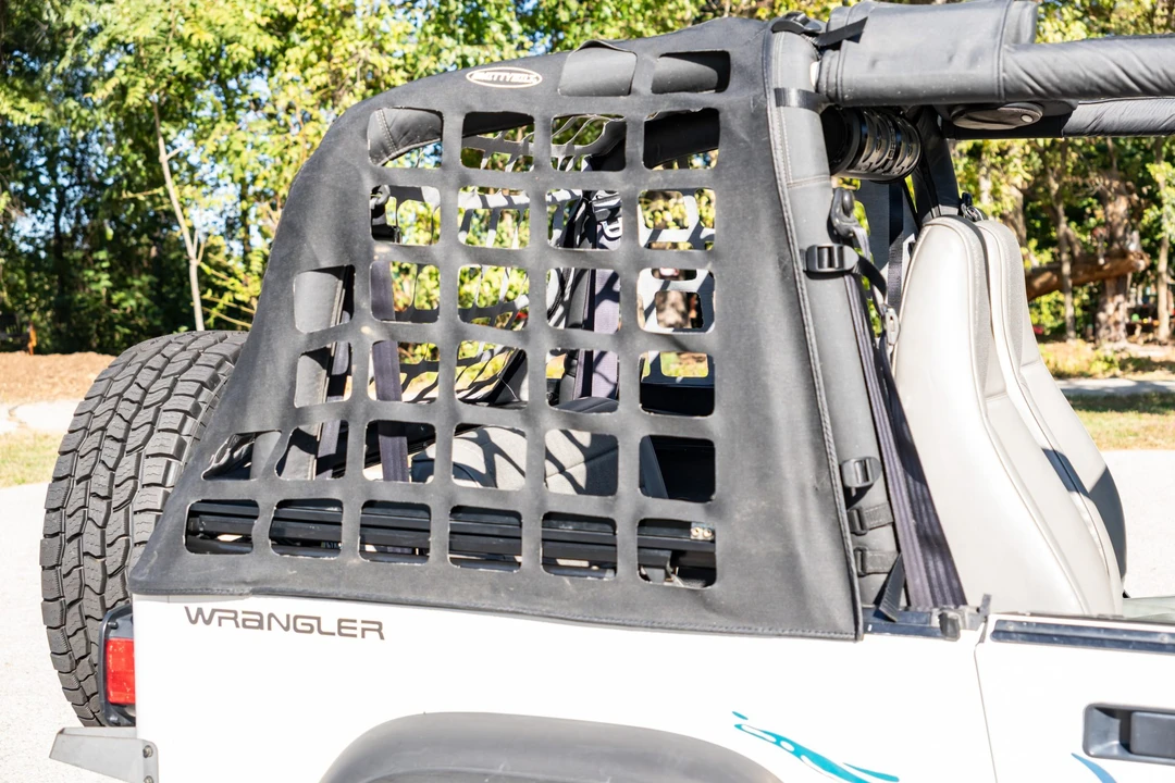 1992 Jeep YJ Wrangler - Image 24 of 31