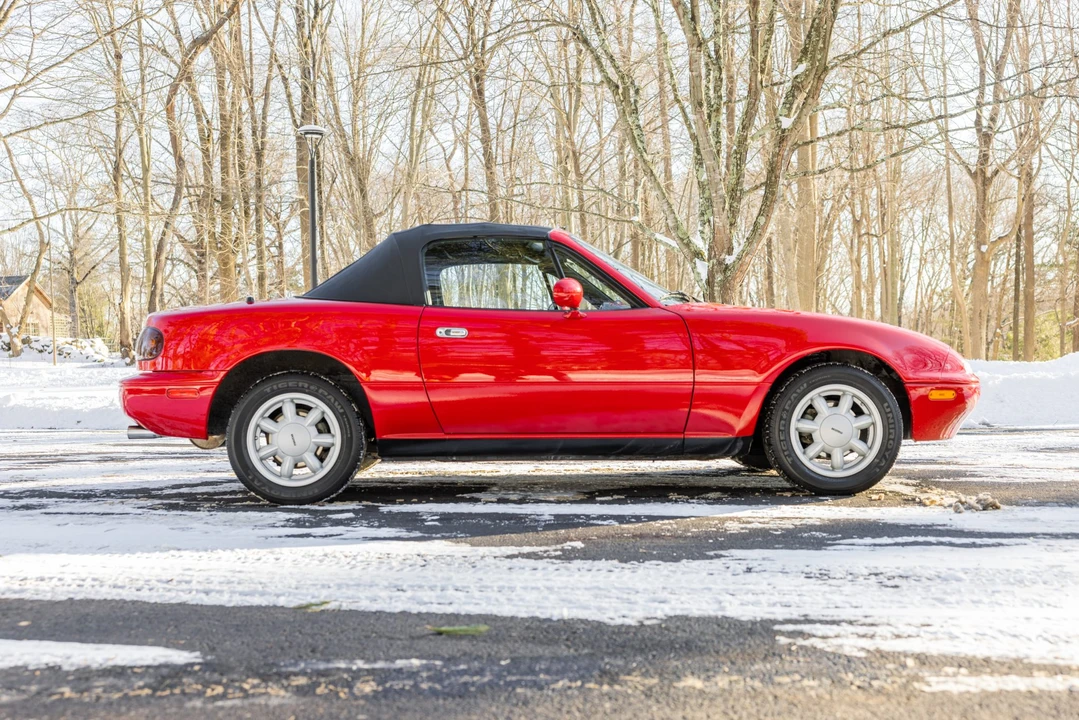 1992 Mazda NA MX-5 Miata - Image 19 of 31