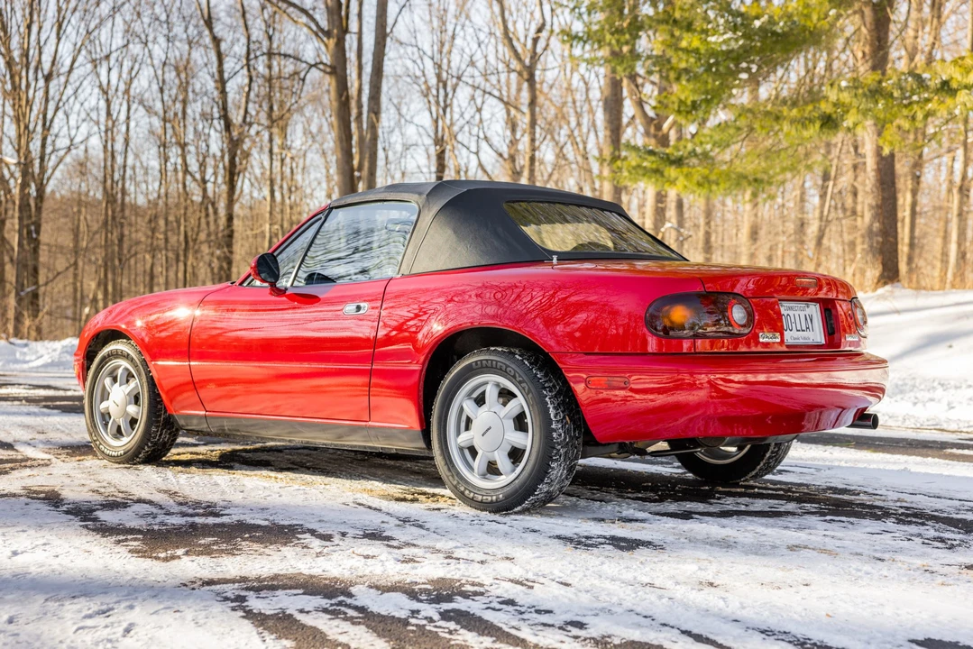 1992 Mazda NA MX-5 Miata - Image 9 of 31
