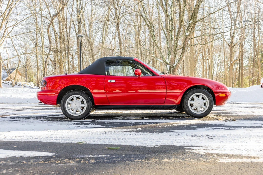 1992 Mazda NA MX-5 Miata - Image 21 of 31