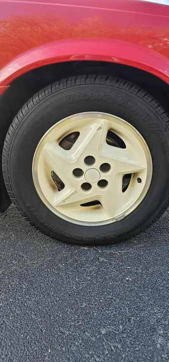 1992 Pontiac Sunbird - Image 28 of 31