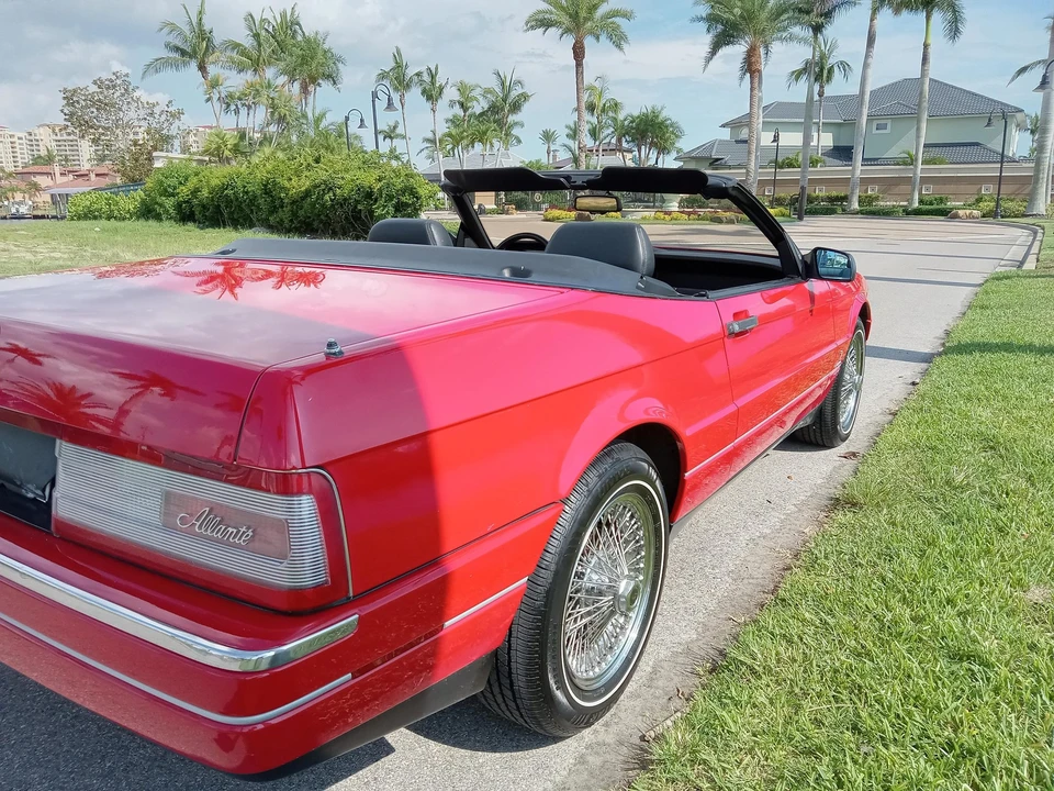 1993 Cadillac Allante - Image 6 of 31