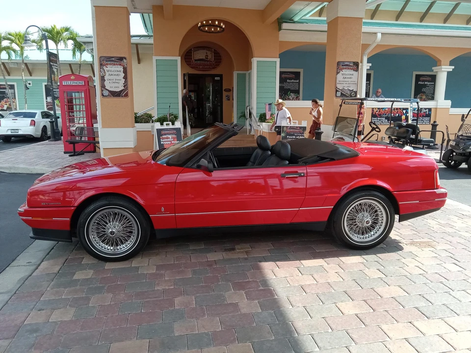 1993 Cadillac Allante - Image 3 of 31