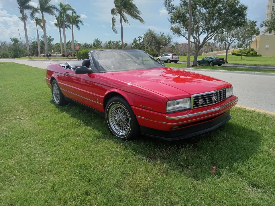 1993 Cadillac Allante - Image 28 of 31