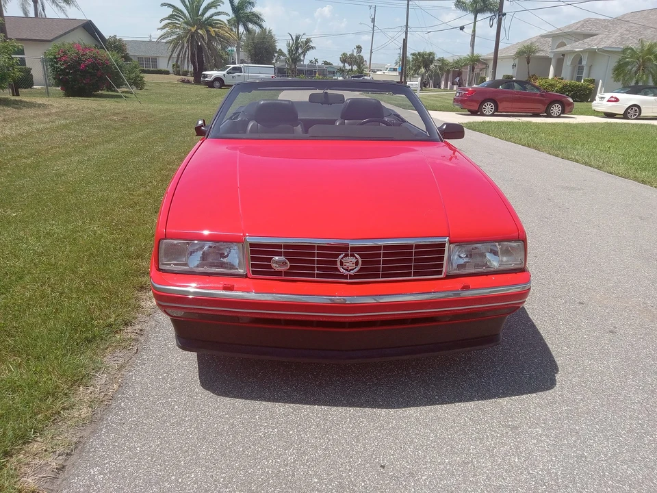 1993 Cadillac Allante - Image 19 of 31