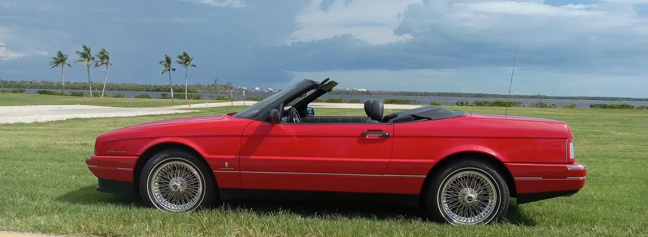 1993 Cadillac Allante - Image 25 of 31