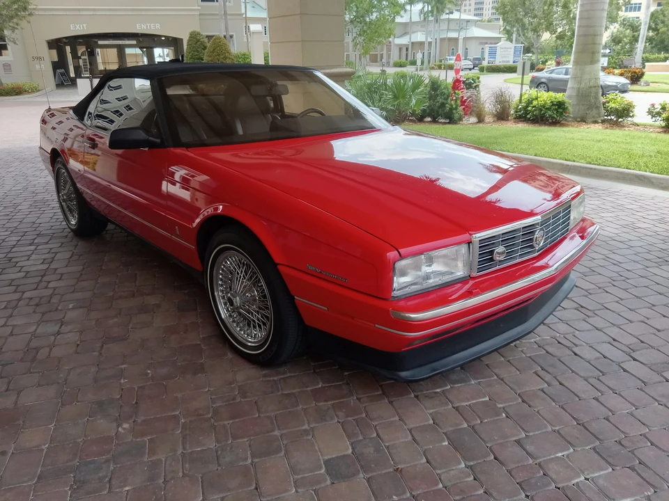 1993 Cadillac Allante - Image 22 of 31