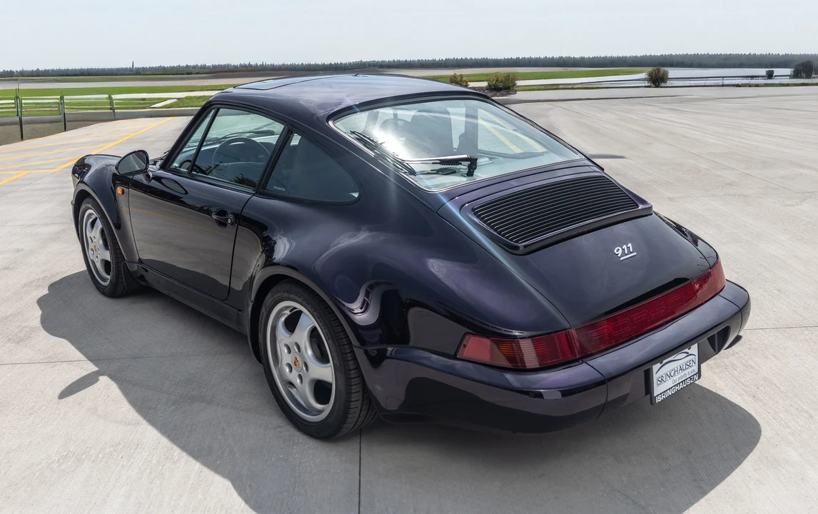 1993 Porsche 964 Carrera 4 - Image 15 of 31
