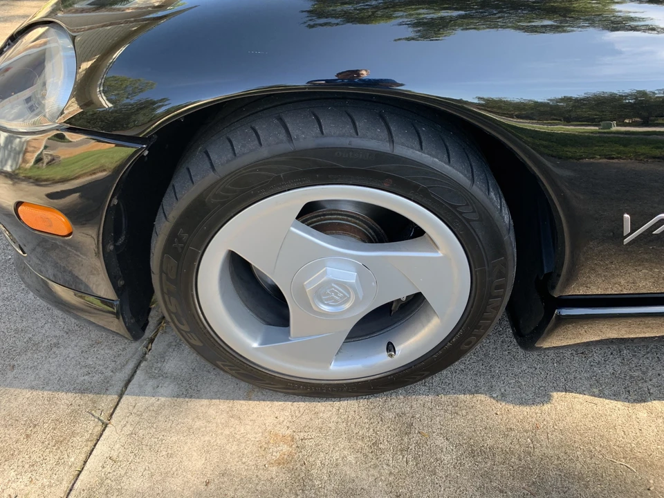 1995 Dodge Viper 1st Gen - Image 13 of 31