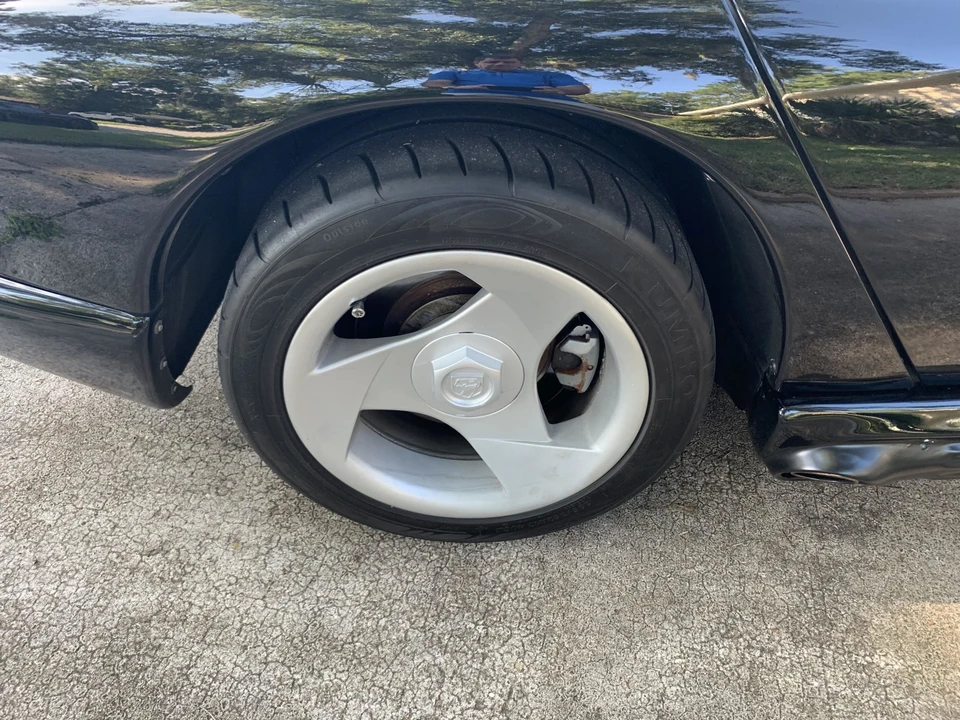 1995 Dodge Viper 1st Gen - Image 18 of 31