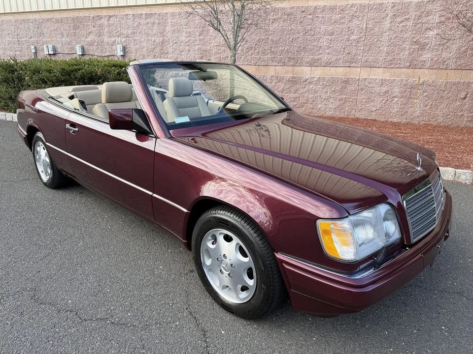 1995 Mercedes-Benz W124 E-Class - Image 17 of 31