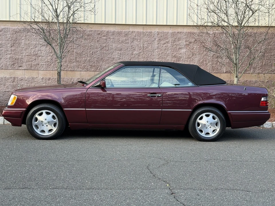 1995 Mercedes-Benz W124 E-Class - Image 11 of 31