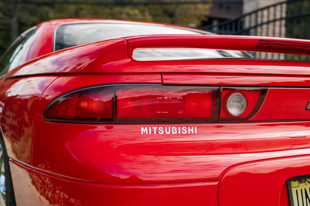 1995 Mitsubishi 3000GT Series 2 - Image 24 of 31