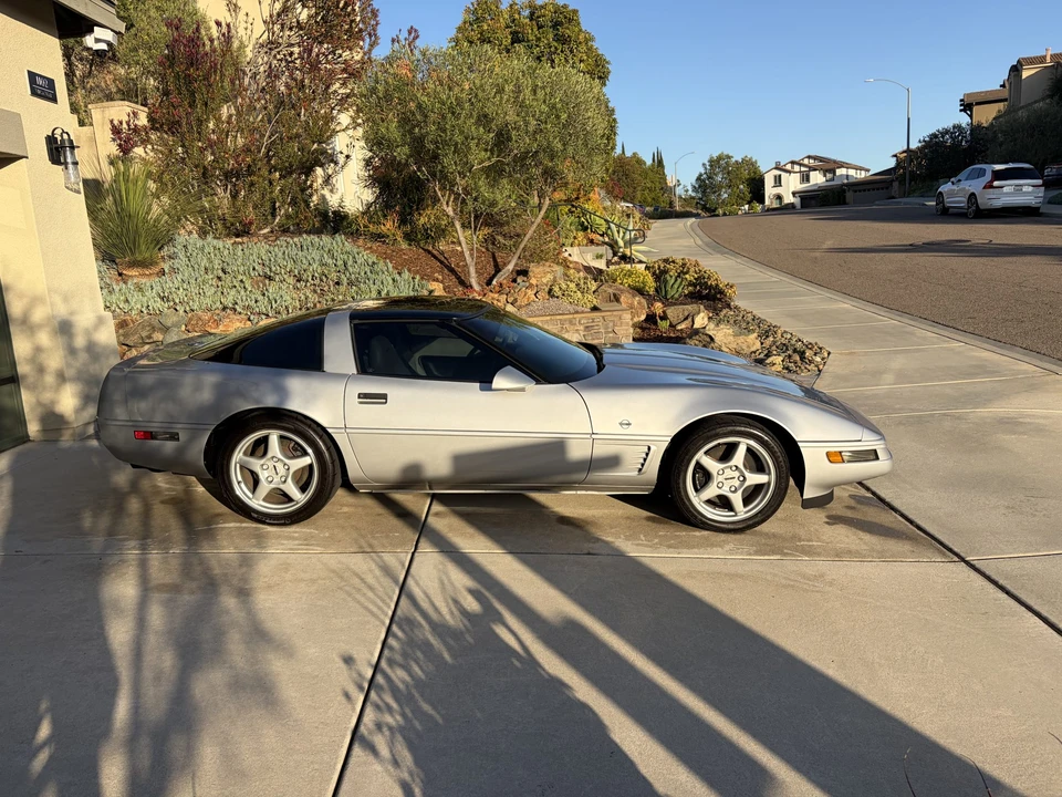 1996 Chevrolet Corvette C4 - Image 13 of 31