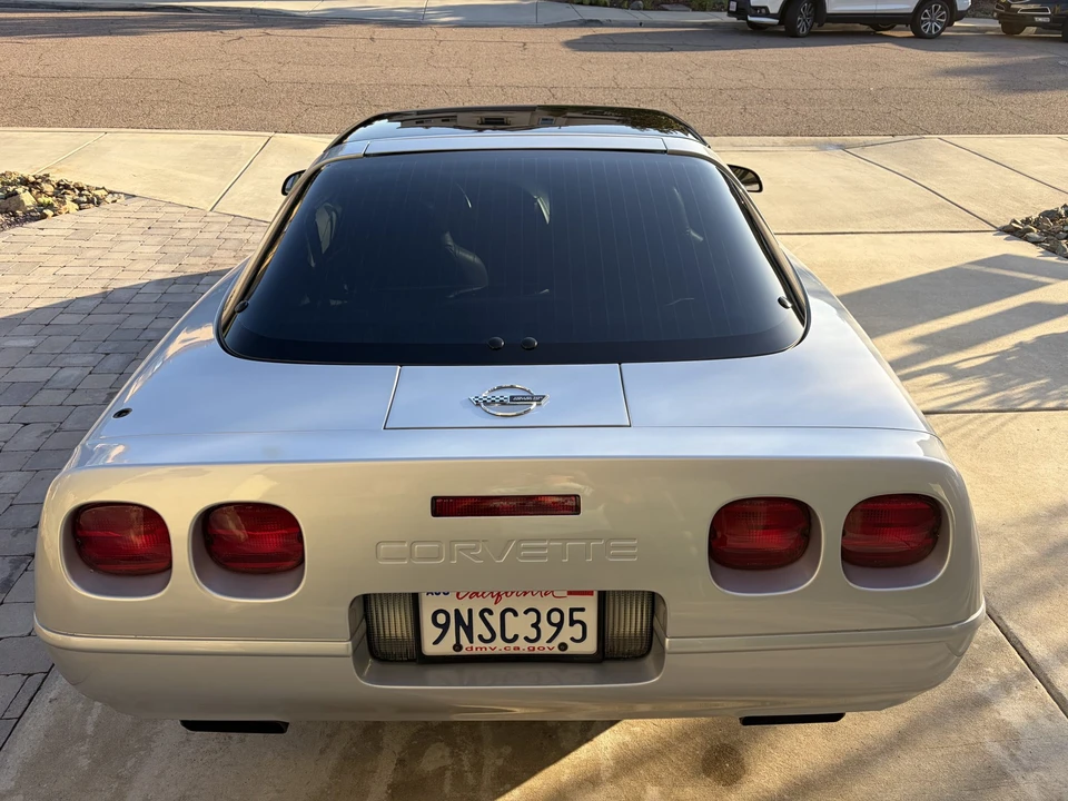 1996 Chevrolet Corvette C4 - Image 16 of 31