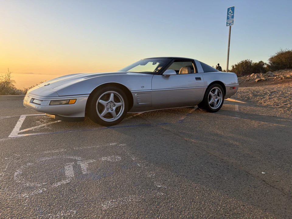 1996 Chevrolet Corvette C4 - Image 8 of 31