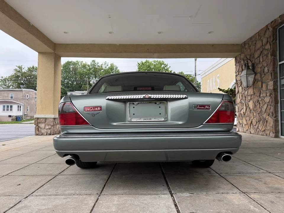 1996 Jaguar X300 XJ - Image 25 of 31