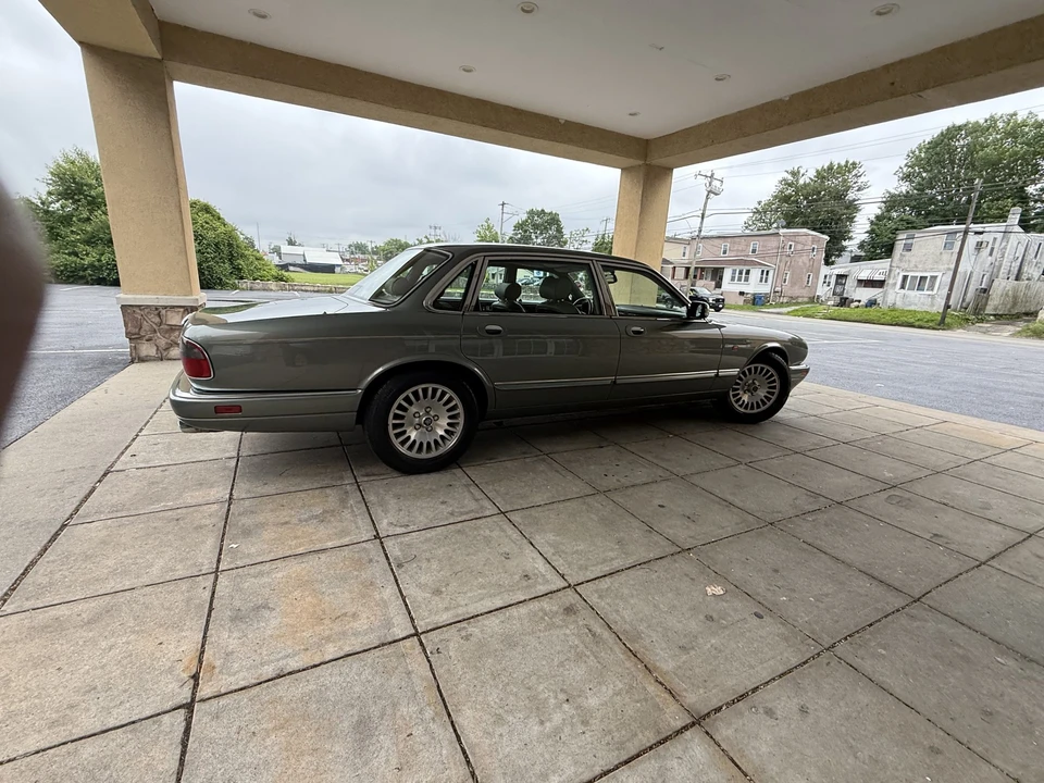1996 Jaguar X300 XJ - Image 15 of 31