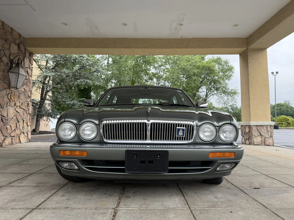 1996 Jaguar X300 XJ - Image 9 of 31