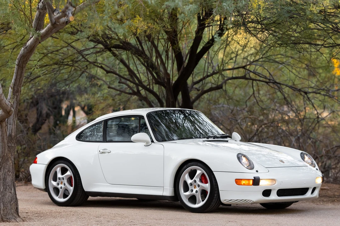 1996 Porsche 993 Carrera 4S - Image 9 of 31