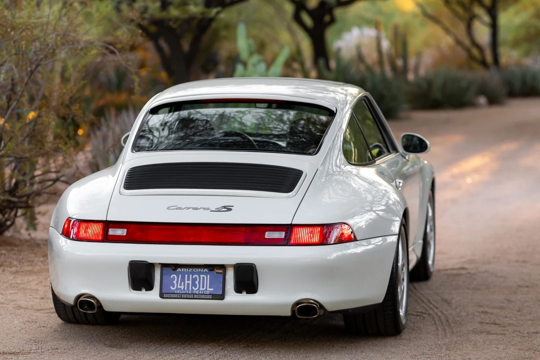 1996 Porsche 993 Carrera 4S - Image 12 of 31