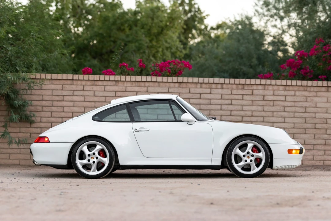 1996 Porsche 993 Carrera 4S - Image 26 of 31