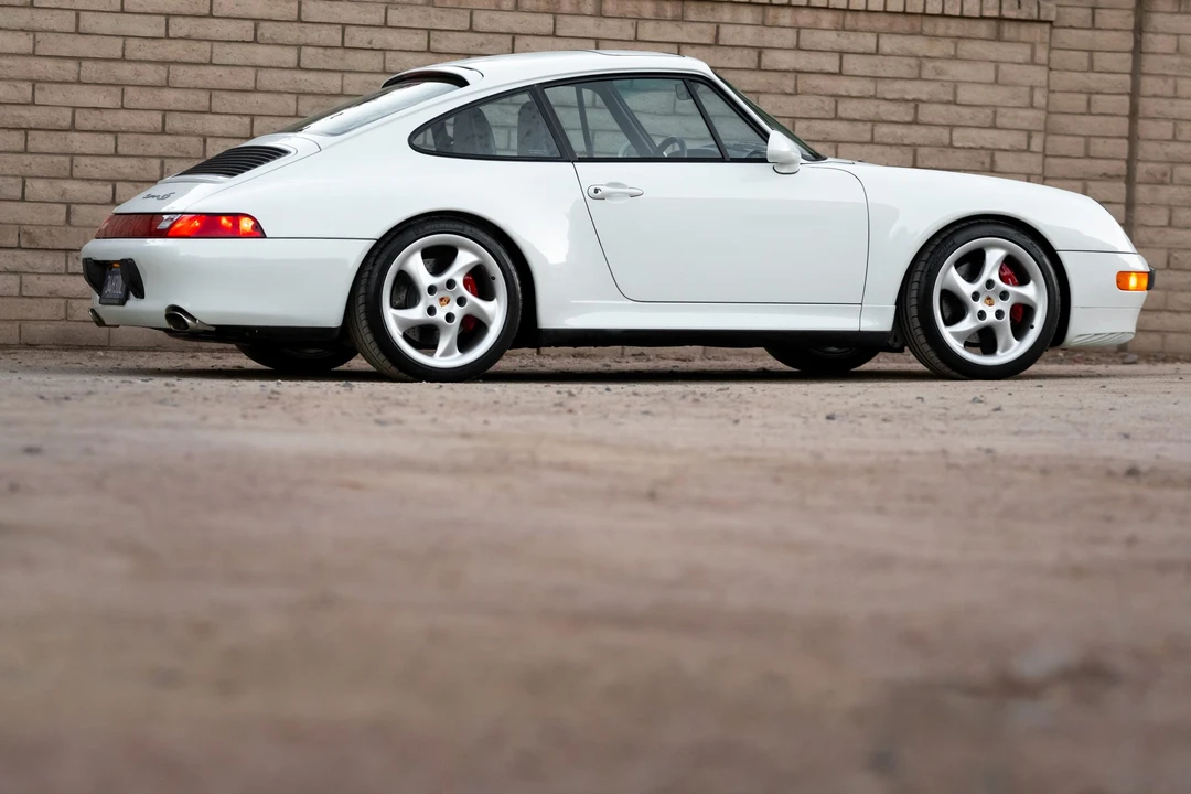 1996 Porsche 993 Carrera 4S - Image 27 of 31