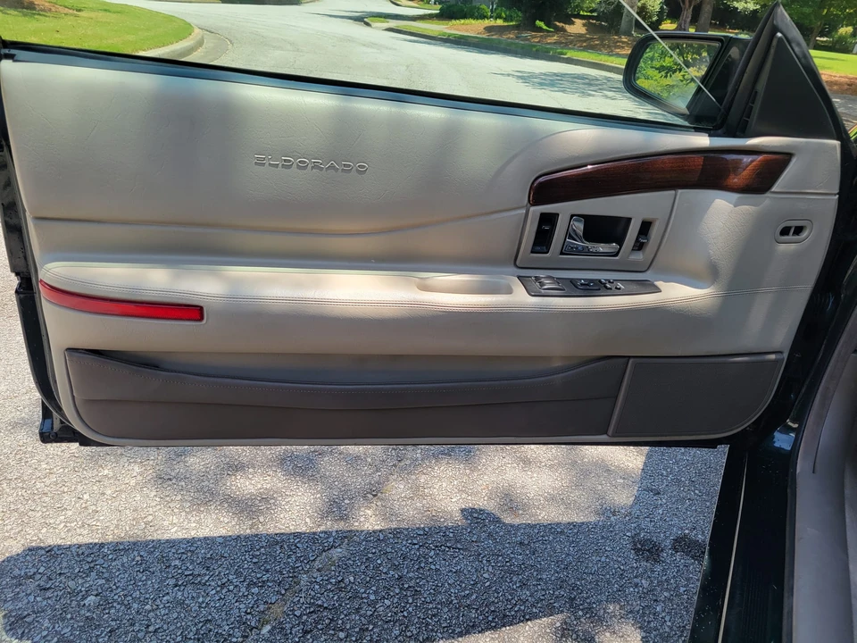 1997 Cadillac Eldorado 12th Gen - Image 23 of 31