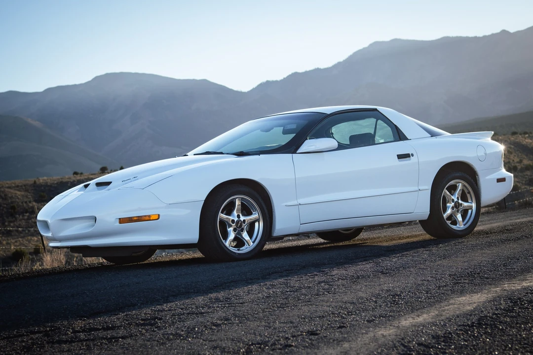 1997 Pontiac Firebird Trans Am 4th Gen - Image 5 of 31
