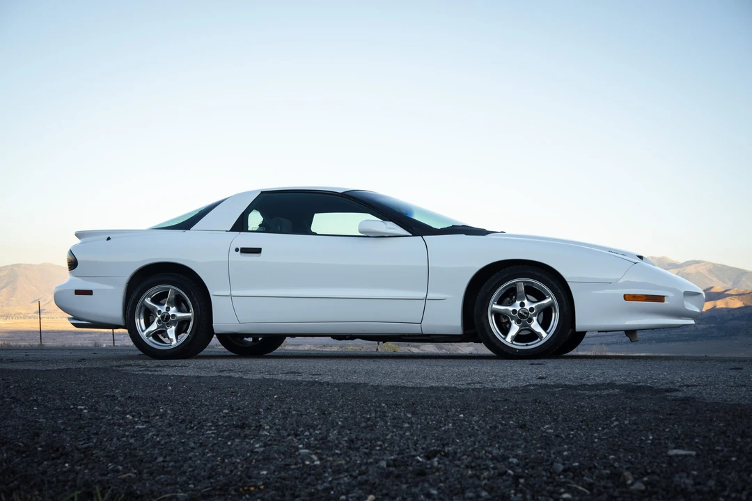 1997 Pontiac Firebird Trans Am 4th Gen - Image 18 of 31