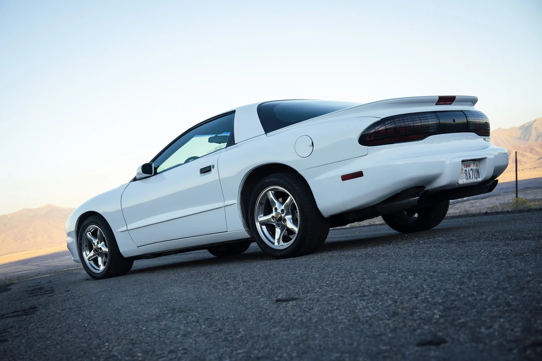 1997 Pontiac Firebird Trans Am 4th Gen - Image 11 of 31