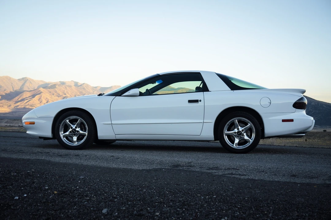1997 Pontiac Firebird Trans Am 4th Gen - Image 8 of 31
