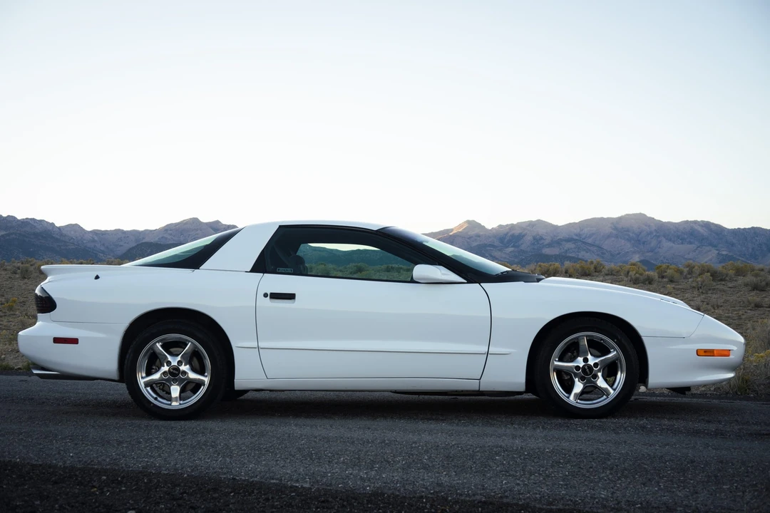 1997 Pontiac Firebird Trans Am 4th Gen - Image 19 of 31