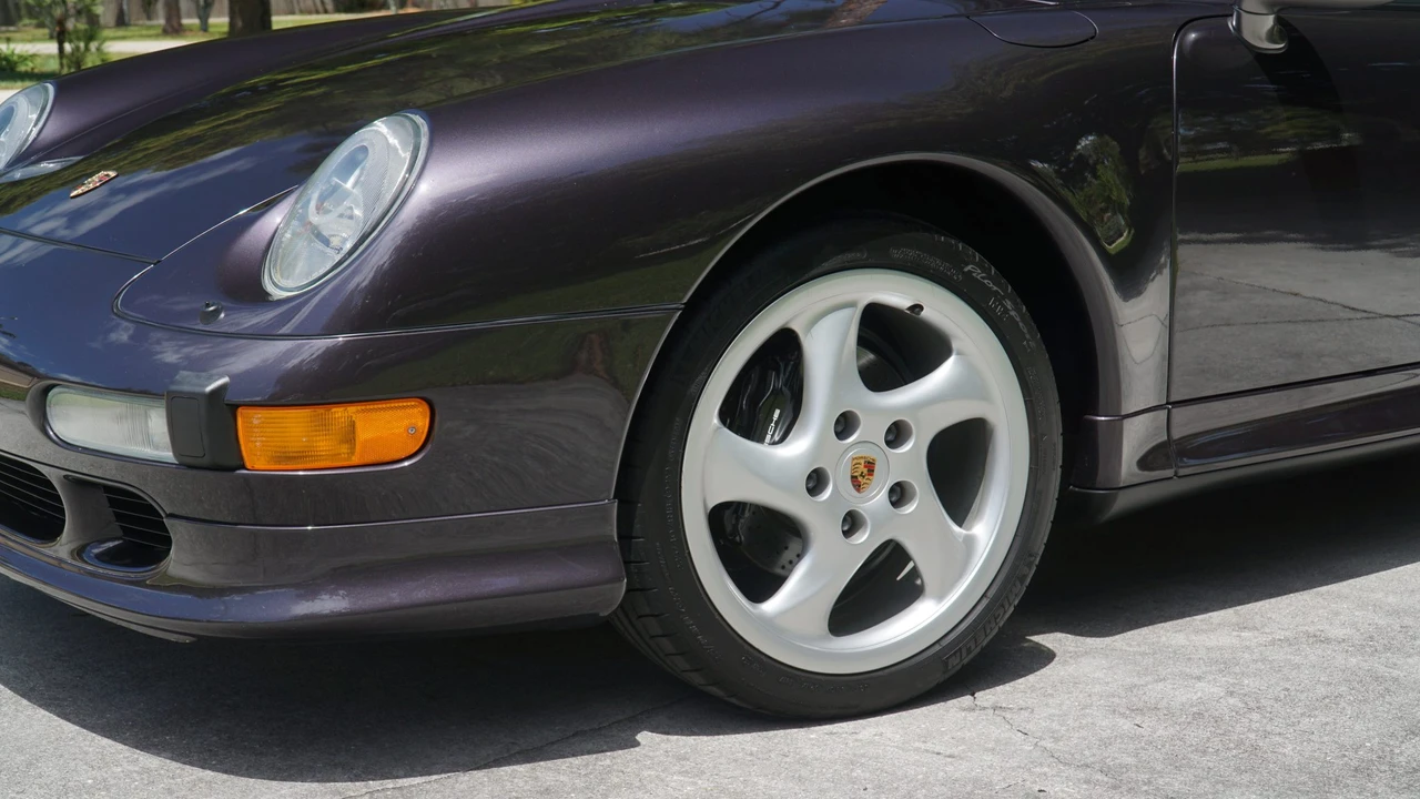1997 Porsche 993 Carrera - Image 25 of 31