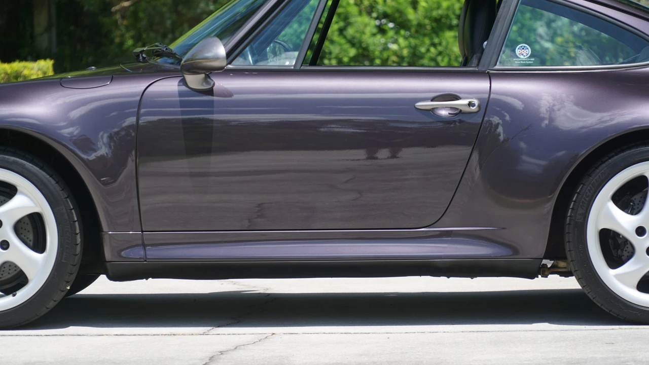 1997 Porsche 993 Carrera - Image 30 of 31