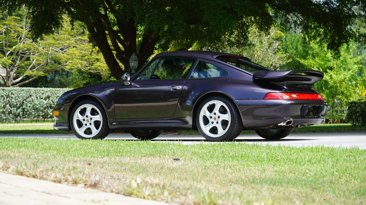 1997 Porsche 993 Carrera - Image 6 of 31