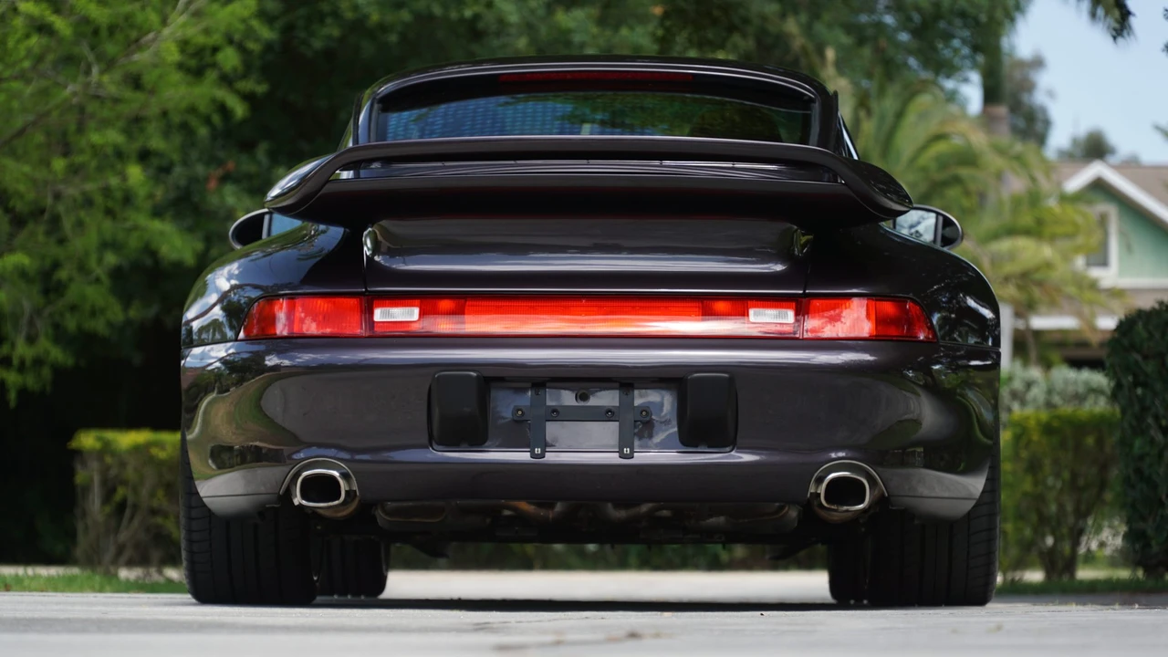 1997 Porsche 993 Carrera - Image 9 of 31