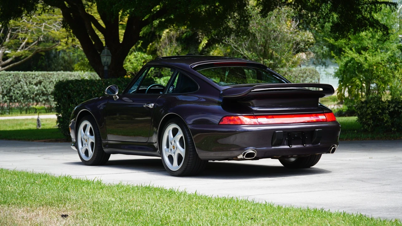 1997 Porsche 993 Carrera - Image 7 of 31