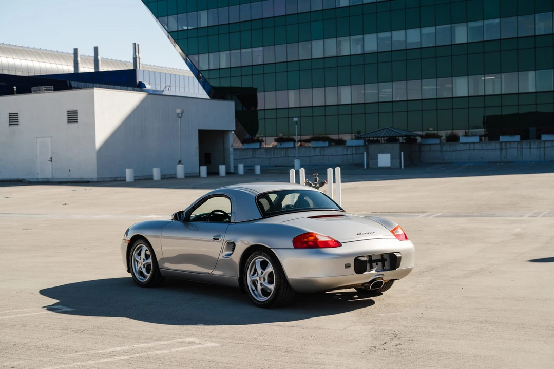 1997 Porsche 986 Boxster - Image 11 of 31